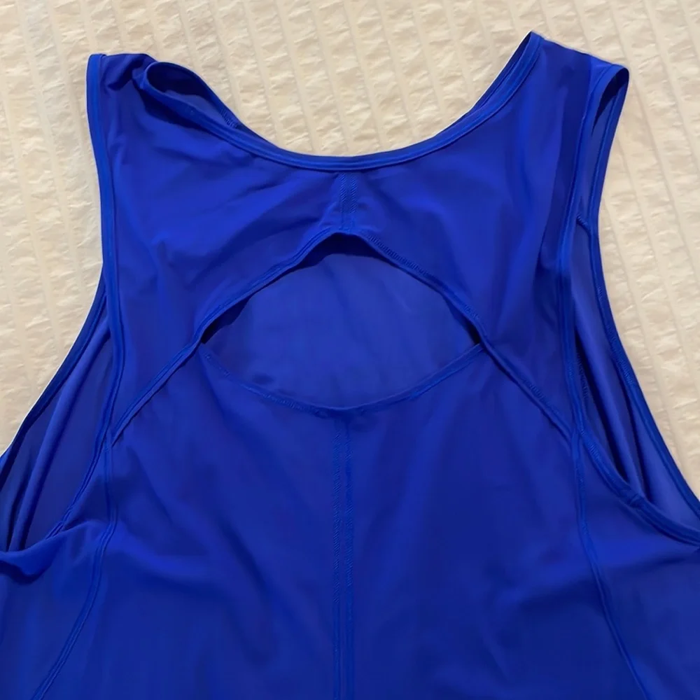 Lululemon Top - Picture 3 of 4